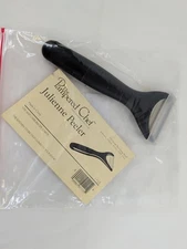 Julienne Peeler Pampered Chef #1115 Serrated With Cover And Card Retired