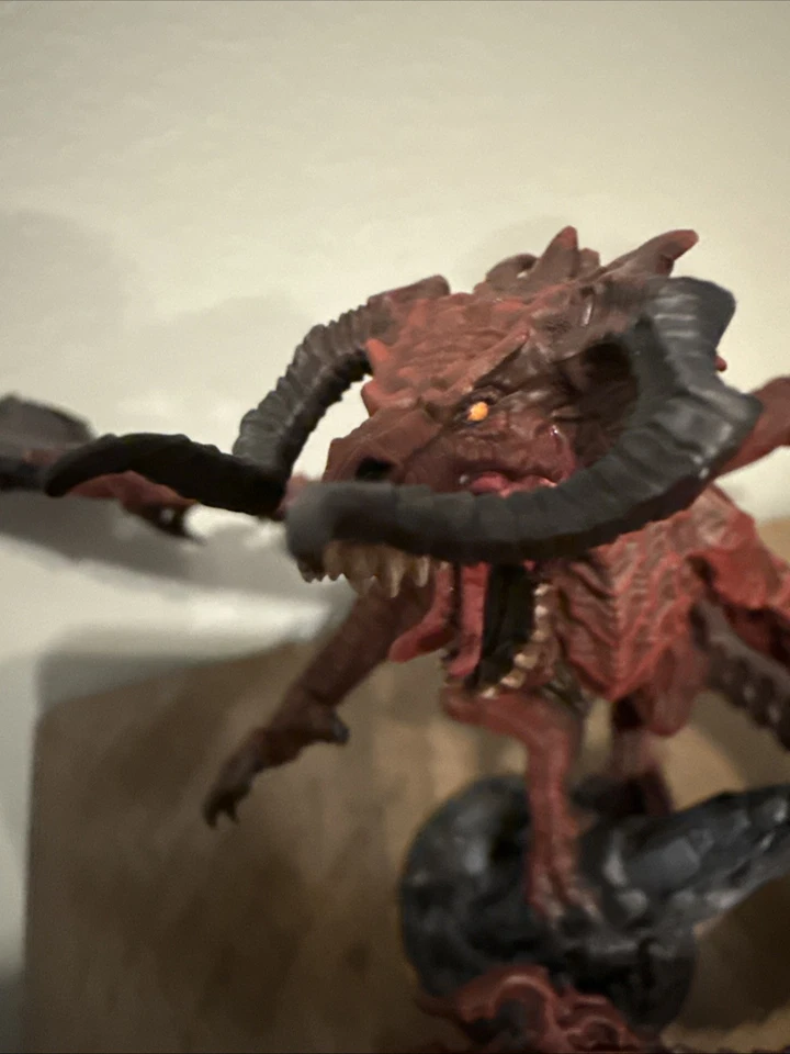 🔥 Pro Painted Red Dragon | Display Quality D&D Pathfinder Miniature - Image 4 of 4