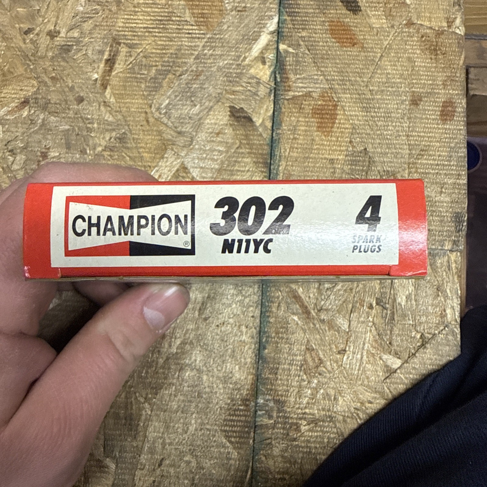 Champion N11YC Copper Plus #302 Spark Plugs Pack of 4 New