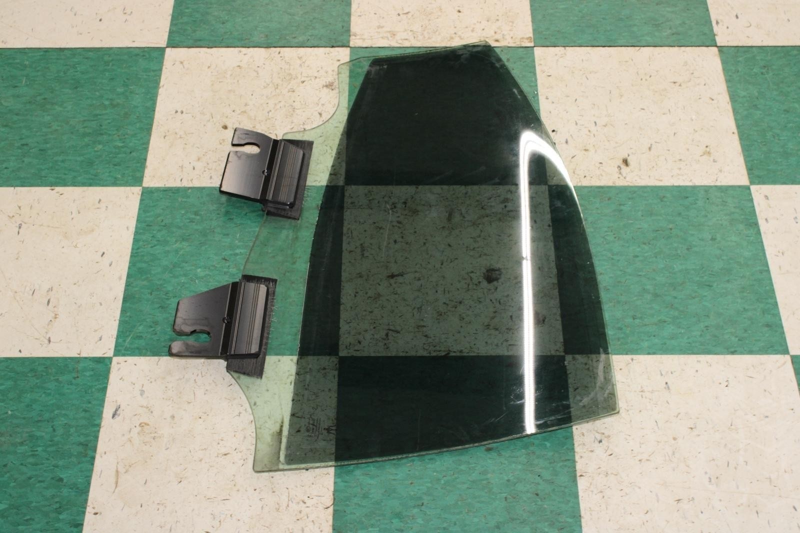 14-22 MASERATI GHIBLI Rear LR Left LH Driver Side Door Window Glass Unit OEM OE