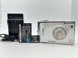 Fuji F10 Digital Camera | eBay