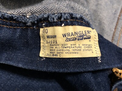VTG WRANGLER Jeans Mens Actual 37x30 1J101 Ideal Zipper USA Made