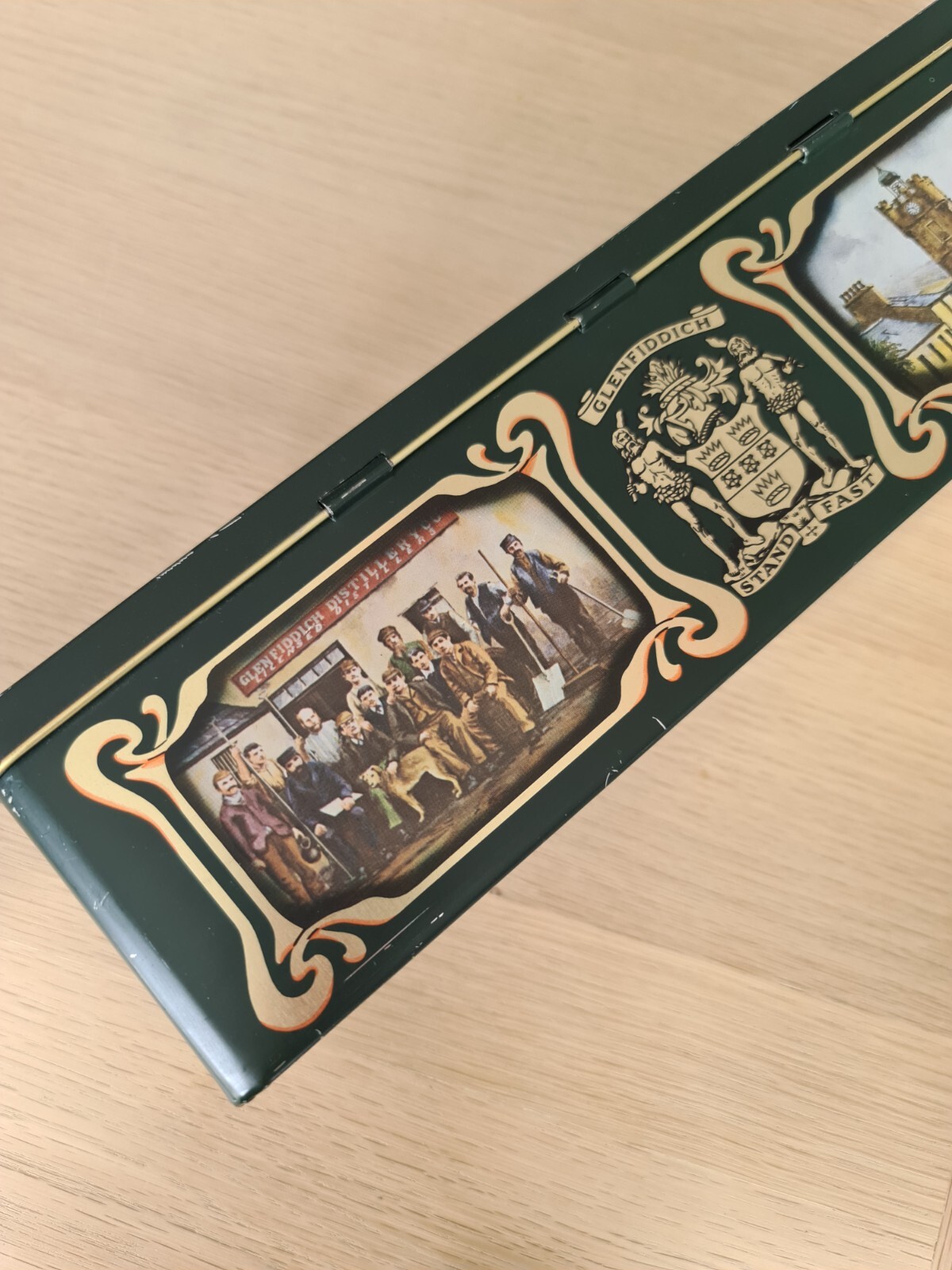 Glenfiddich Empty Whisky Tin Pure Malt Scotch Storage 75cl Whisky Box