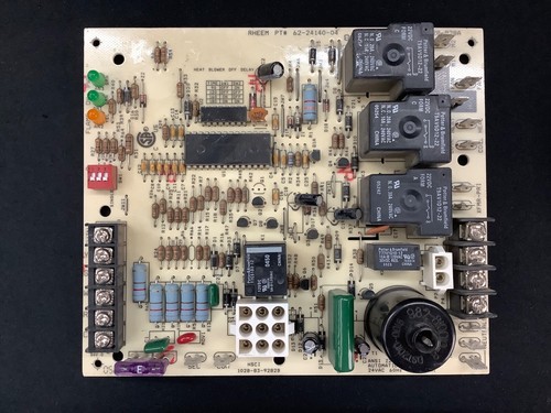 62-24140-04 Gas Furnace Control Board Rheem Ruud 1028-928B
