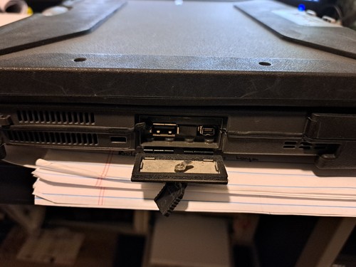 Dell Latitude XT2 XFR P05S Core2Duo U9600 1.6GHz 3GB RAM+Adapter. NO HDD/OS - Picture 7 of 8