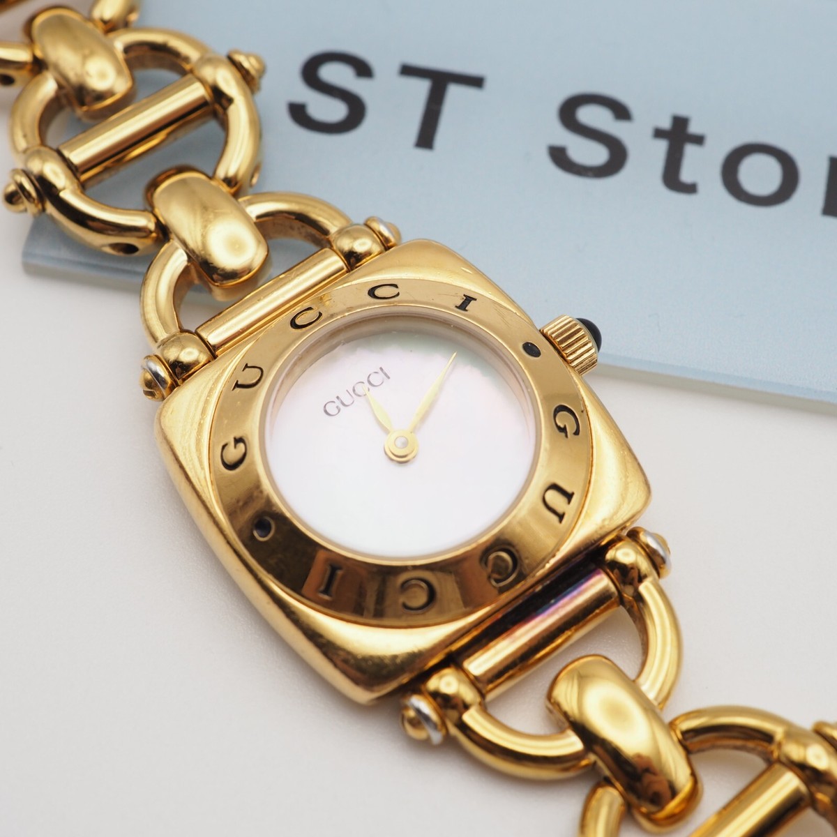 GUCCI 6400L/ゴールド