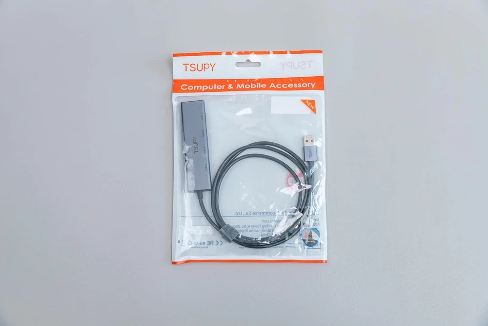 High-Speed USB Hub 3.2 Splitter with 4 Ports & 4ft Cable - 10Gbps Data Transfer