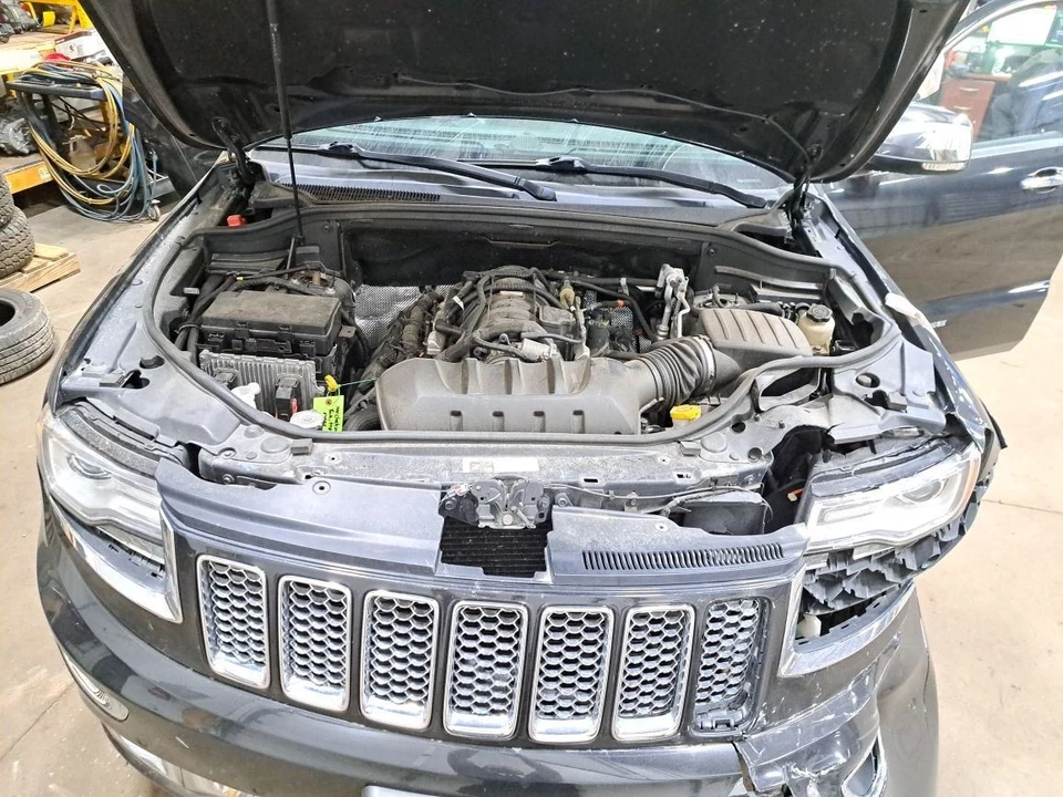Alternador Grand Cherokee Sku #4273640 2014 Foto 3 de 4