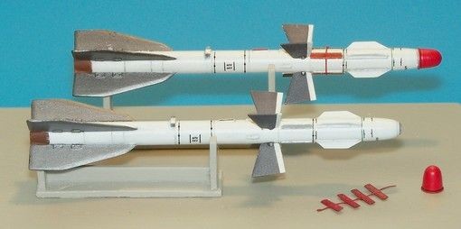 Plus Model AL4006 - 1:48 Resin Kit Russian Missile R-27T AA-10 Alamo-B