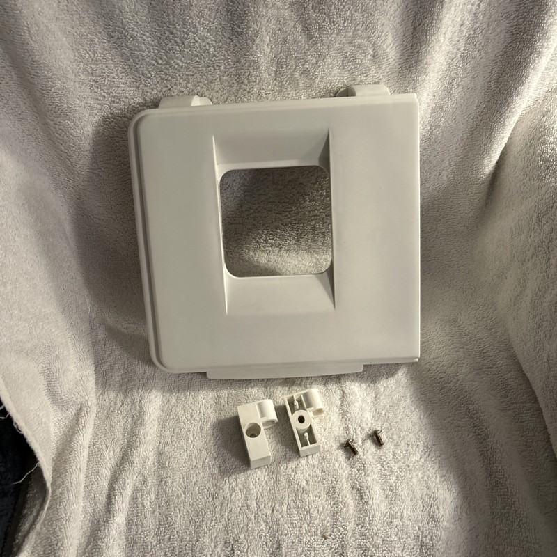 Magic Chef CBM-310 Bread Maker OEM Lid w/screws