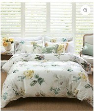 M.M Linen Aria  King size DUVET COVER & 2  PILLOWCASES as sold in M&S  