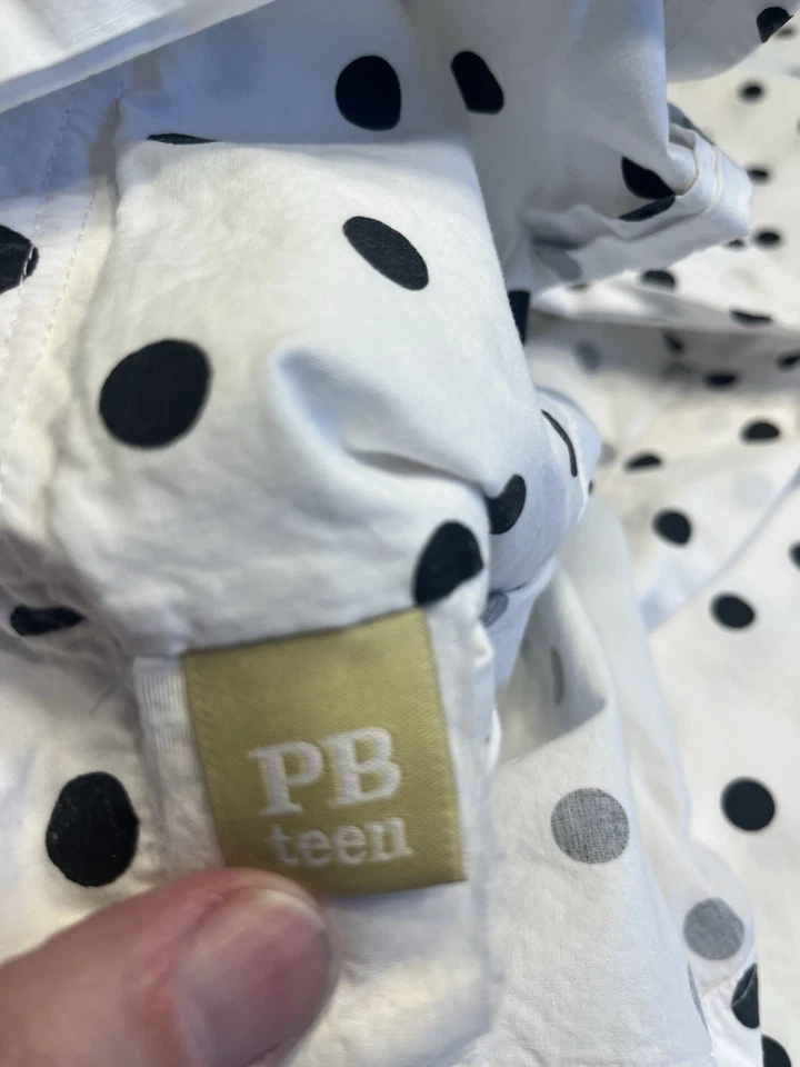 Pottery Barn White w Black Polka Dot Flat Sheet & Pillowcase Twin XL - Image 4 of 4