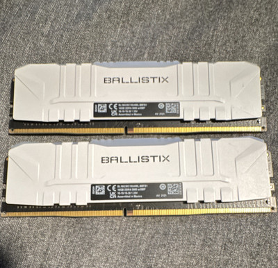 Crucial Ballistix 32GB (2x16GB) DDR4-3600 DIMM XMP BL16G36C16U4WL CL 16-18-18-38