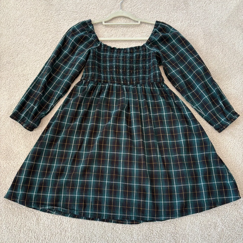 Old Navy Green Plaid Long Sleeve Smocked Cut Out Back Dress w/ Bow Girl XL 14/16 - Image 2 of 4