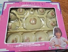 NOS Vintage 13 Piece Kids Porcelain China Tea Set White Dutch Dancers
