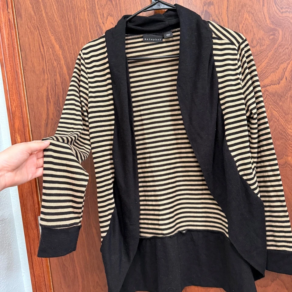Cárdigan Suéter Metaphor Rayas Frente Abierto S/C Tostado Beige Negro Carrera Talla S Foto 3 de 4