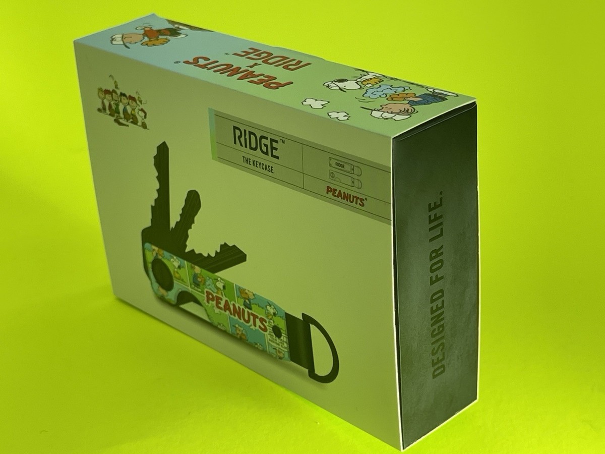 Ridge Peanuts The Sunday Strip KeyCase keychain KEY organizer