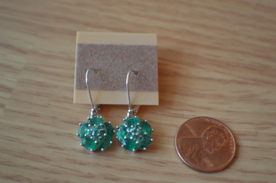 Pendientes de esmeralda de Zambia Kagem de 2,60 quilates AAAA platino sobre plata de ley ~ bonitos Foto 2 de 4