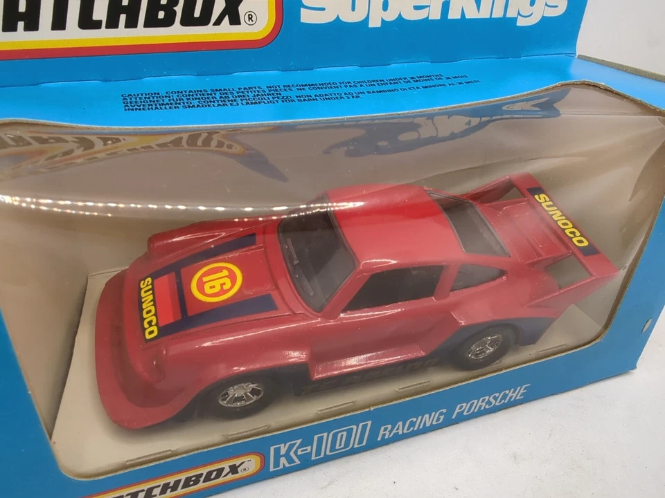 ОРИГИНАЛЬНЫЙ ВИНТАЖНЫЙ MATCHBOX SUPERKINGS K-101 K101 ГОНОЧНЫЙ PPORSCHE КРАСНЫЙ В КОРОБКЕ ЛИТОЙ - Изображение 3 из 4