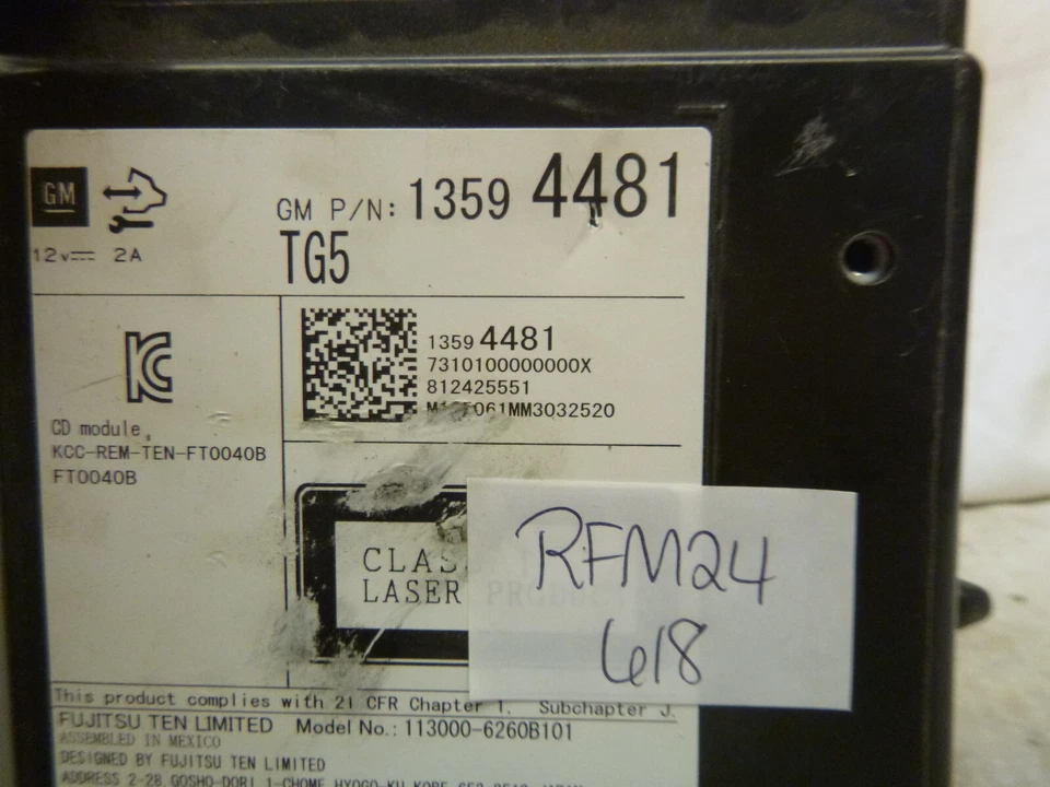 Chevrolet Suburban GMC Yukon TG5 2015 15 reproductor de CD 13594481 RFM24 Foto 2 de 3