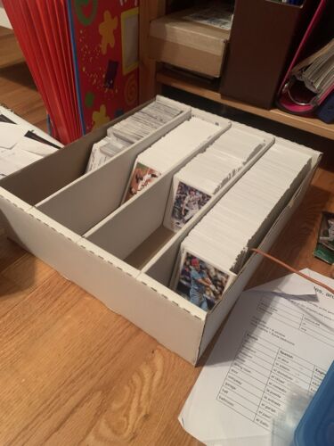 baseball cards huge lot: 250 Cards