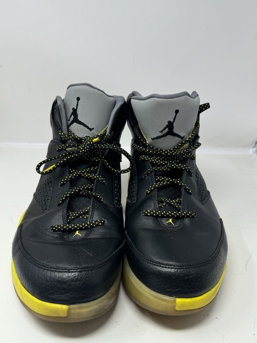 Air Jordan Nike Mens Shoes Size 12 Flight Remix Black  display picture 1