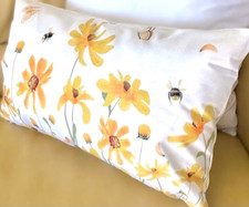 Set/2 12" x 20" Soft Golden Yellow Wildflowers Flowers Bees Throw Pillow Covers