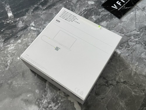 Genuine Apple 96W USB-C Power Adapter Brand New Fast Shipping From EU - Picture 7 of 8