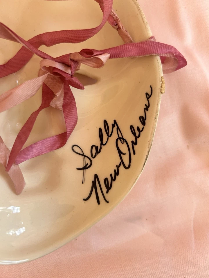 Máscara de colección Sally Nueva Orleans Mardi Gras cerámica firmada artesanal mascarada Foto 4 de 4