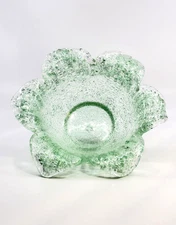Vintage Green Petal Bowl 6.5" Crackle Textured Glass Serving Dish Unmarked MCM