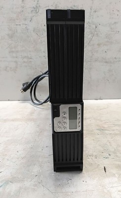 APC Smart-UPS SUA2200RMXL3U 2200VA Rackmount/Tower USV - LCD Display - 120V