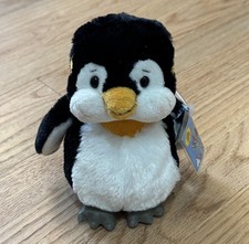Webkinz Lil' Kinz Ganz Small Penguin HS132 New Sealed Unused Code Retired