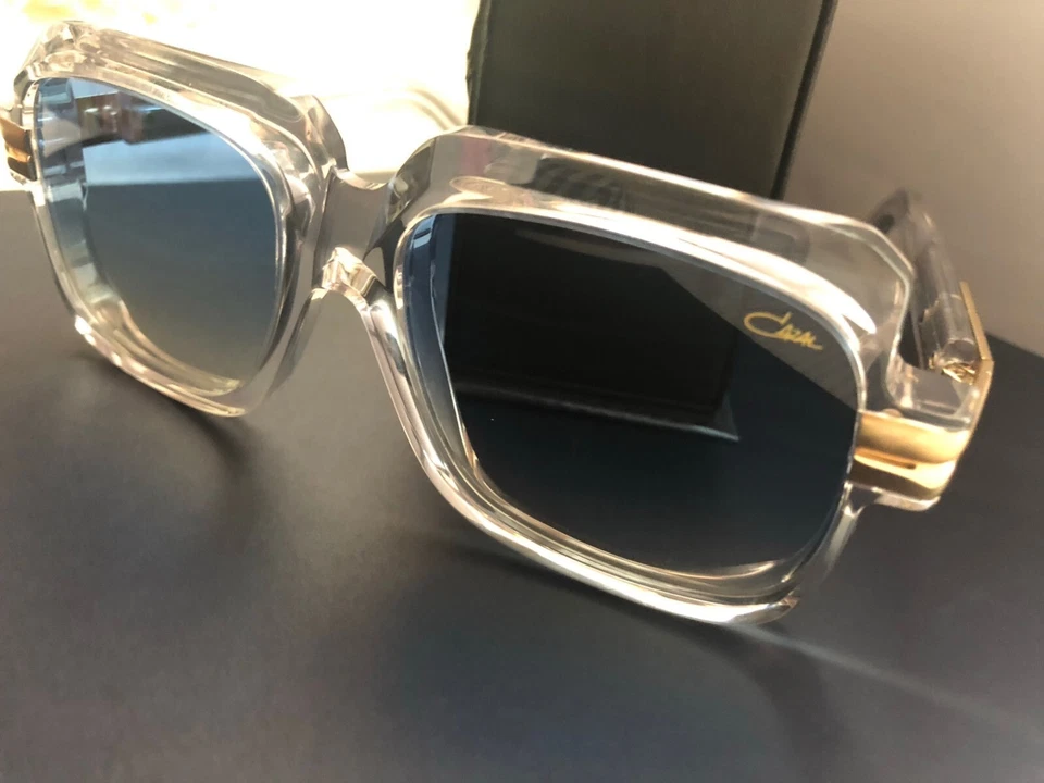 Gafas de sol unisex Cazal Square 607-COL.002 marco transparente lentes azul degradado Foto 4 de 4