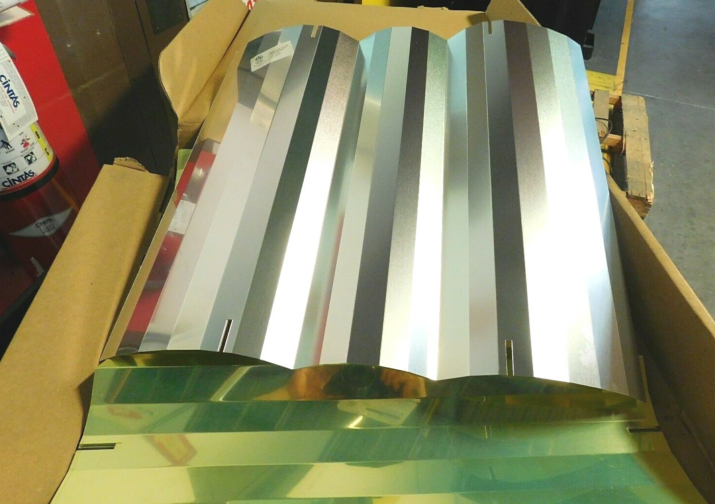 Leviton Zipline Reflectors 3Lamp Fixture Specular Aluminum Qty 10 REFLT213 eBay