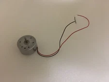 DC Motor 300 - 1.5V 3V 4.5V 6V w/ lead wire, 4500 - 9500 rpm, 2.5 cm, 2 mm shaft