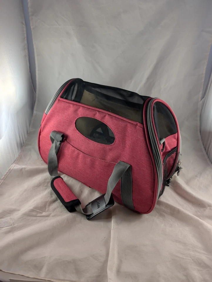 COMO NUEVO - Bergan Comfort Carrier de lados suaves porta mascotas bayas pequeñas 88917 Foto 3 de 4
