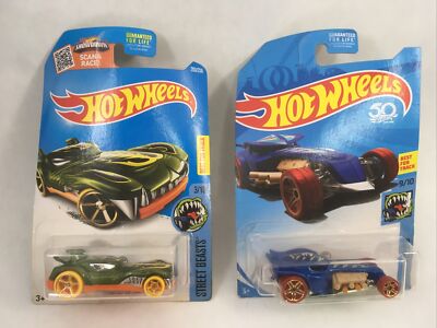 Hot Wheels Treasure Hunt Street Beasts Set of 2 Howlin Heat & Ratical Racer NIP