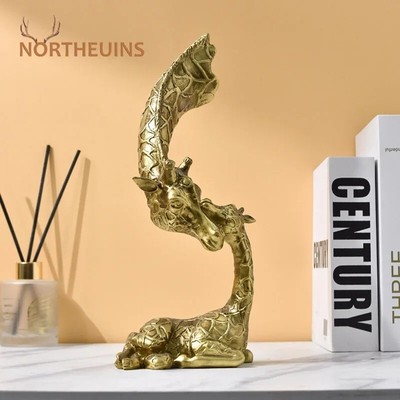 Goldene Giraffe Skulptur Figur, Abstrakte Tierstatue für Home Office Dekor