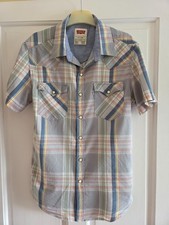 Herren Slim Fit Karomuster Kurzarm Hemd von Levi Gr. S