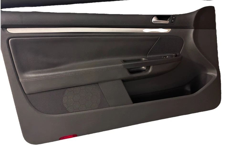 06-09VW GTI Juego de paneles de moldura de puerta de 2 puertas con interruptor de ventana 1K3867011RTSA negro MK5 Foto 4 de 4