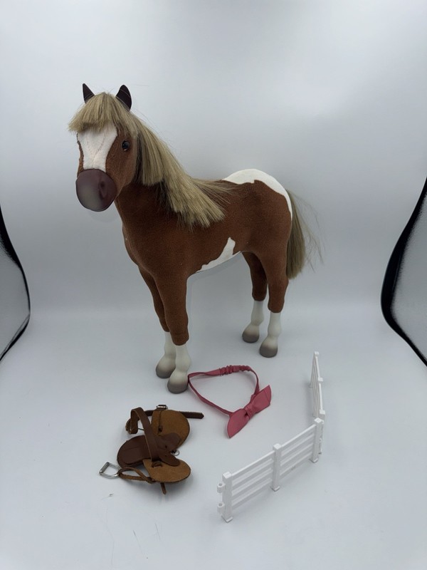 American Girl Doll Paint Filly Horse/Foal toy with Saddle & Some Accessories