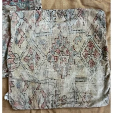 Pottery Barn Basilia Velvet Pillow Covers Cotton Velvet set 2, rug style 24”,20”