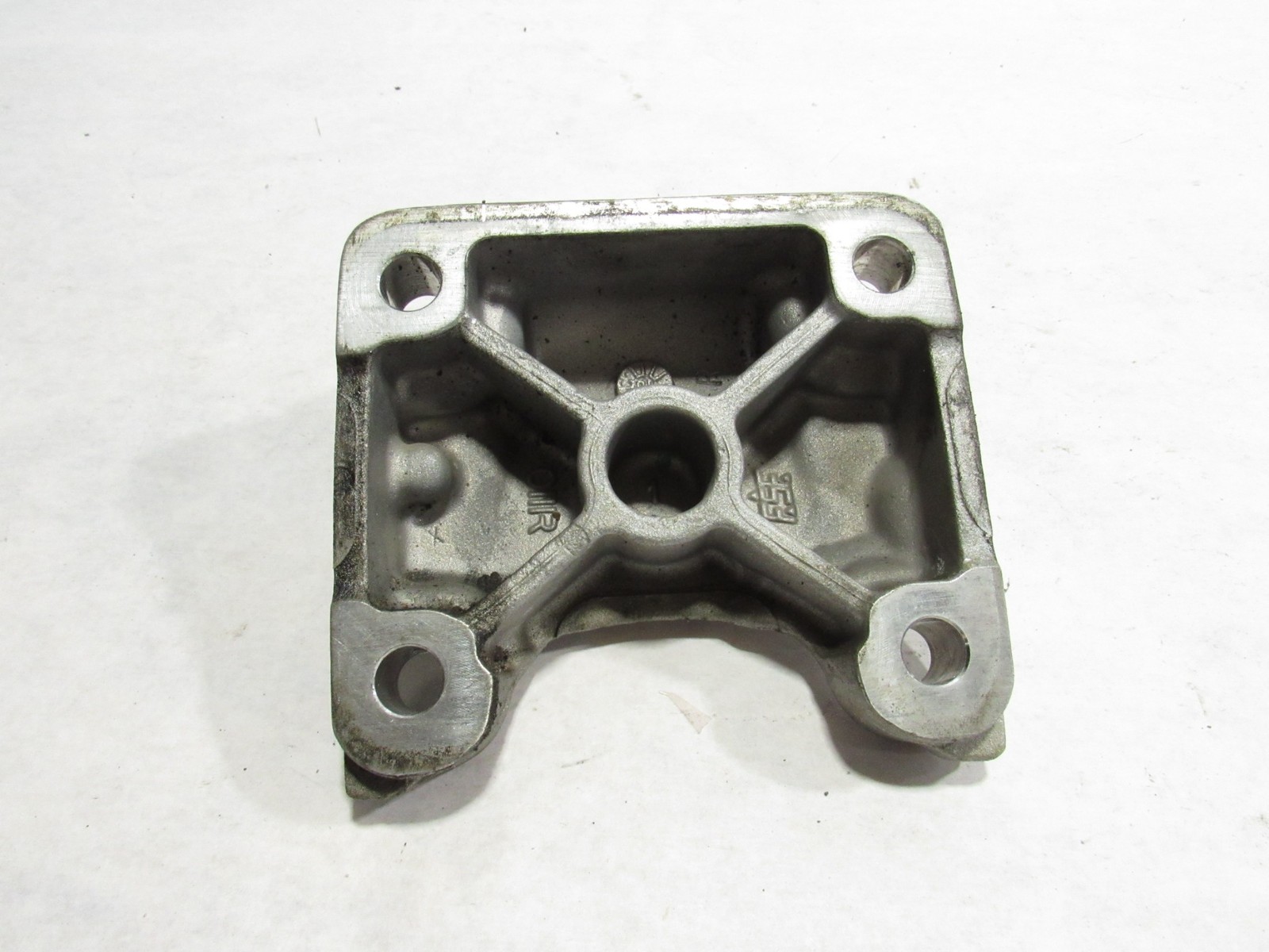 15-19 Ferrari 488 Spider 2017 3.9L Left Driver Engine Mount Bracket Strut ;@2
