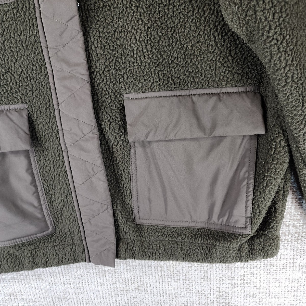 Vuori Women’s Utility Sherpa Jacket W524 Womens S Olive Fleece Oversized Pockets View 4