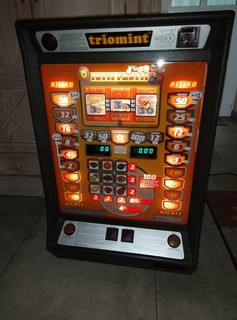 triomint Tutti Frutt von NSM auf Euro Spielautomat Geldspieler aus den 80er Jahr