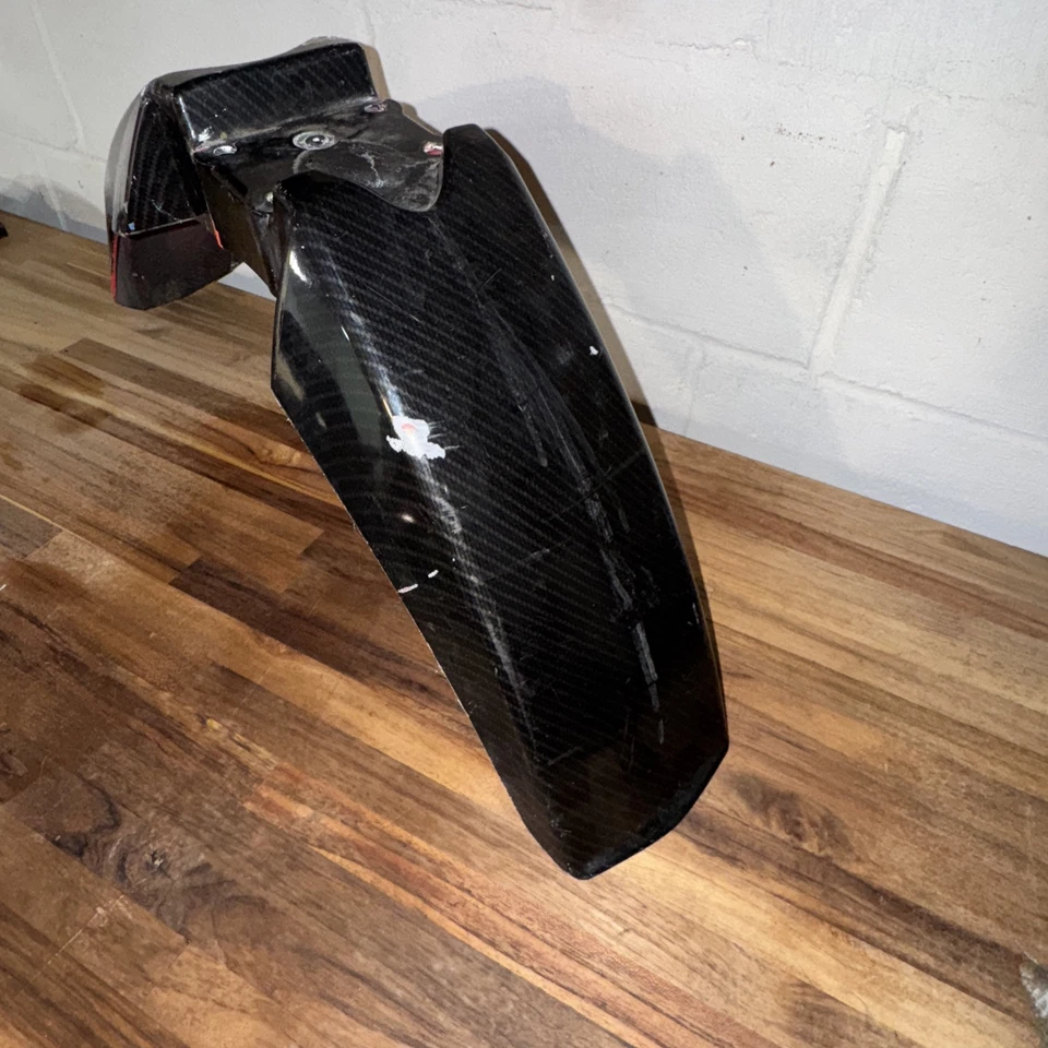 06-12 Aprilia RXV450 Guardabarros delantero RXV550 SXV450 SXV550 carenado de plástico Foto 4 de 4