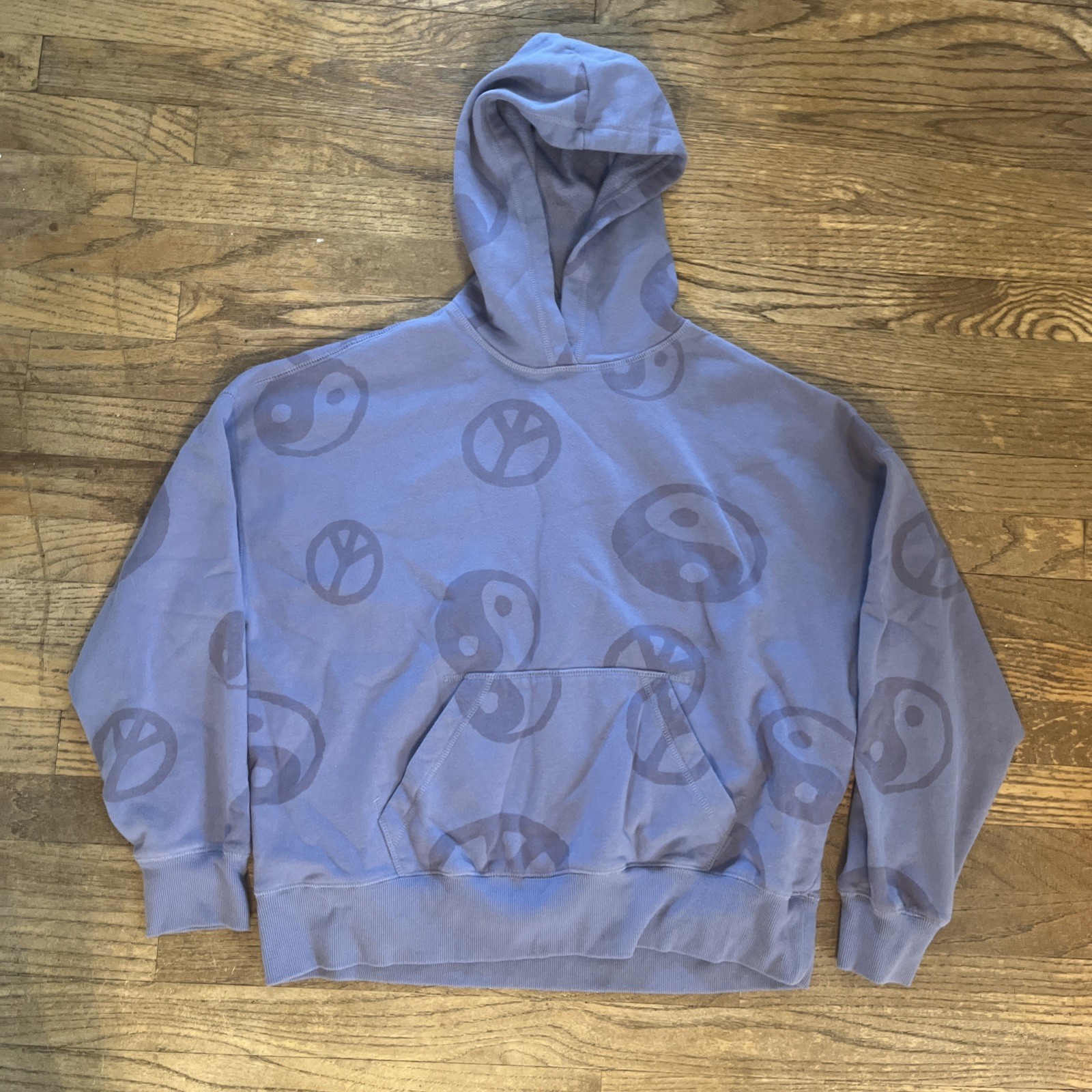 PacSun women's purple hoodie graphic print Size Small Fast Shipping