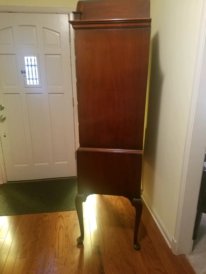 KINDEL #166-5 牛津红木新英格兰高男孩安妮女王风格 — 第 3/4 张图片