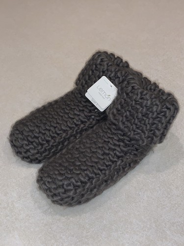 LEMON HAND KNIT BOOTIE SLIPPERS SIZE 1 
