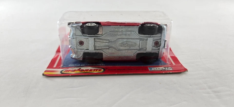 1997 Coca-Cola Majorette 1958 Chevy Corvette 200 Series 1:64 Diecast Car Red - Image 2 of 4